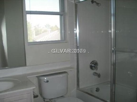 4th image of 929 Toro Canyon Ln #0