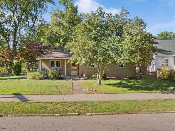 907 E Front St, Dover, OH 44622