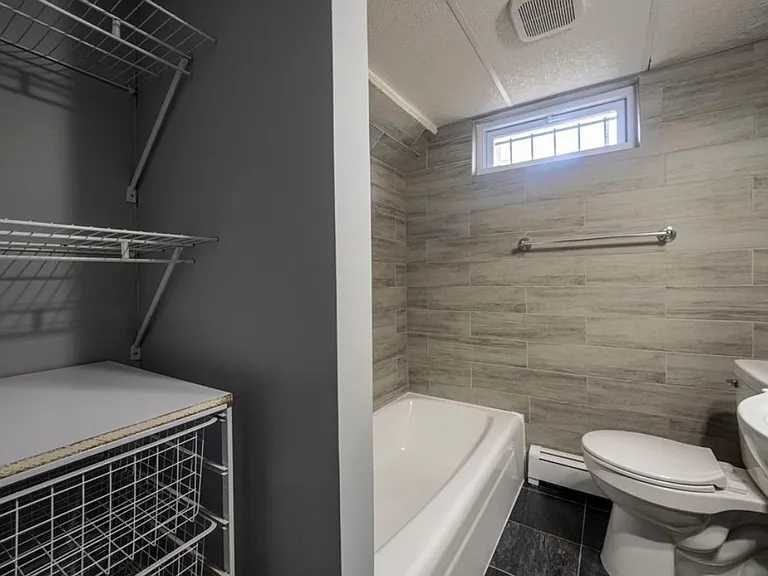 35 Nelson Ave #2 — Photo 8