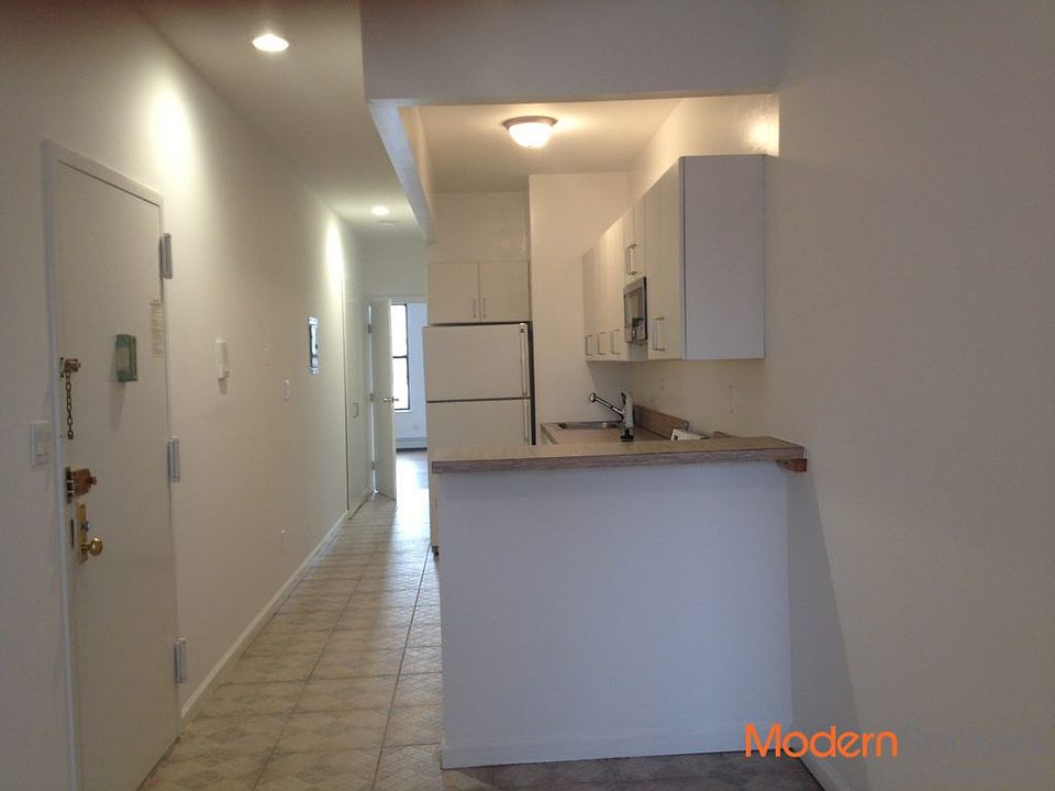 1st image of 4738 11th St #6