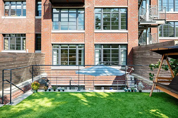 Sold by Compass | media 16