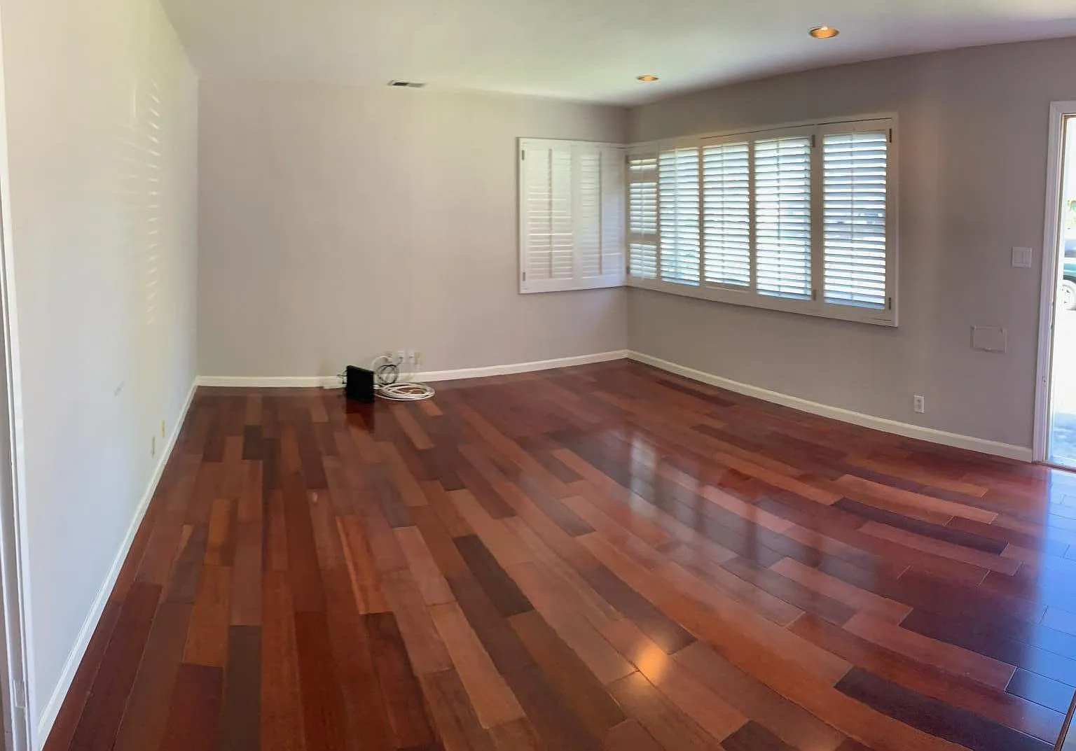 2 bed, 1138 sqft, $4,300 — Photo 4