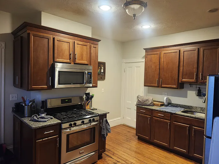 356 Dorchester St — Photo 3