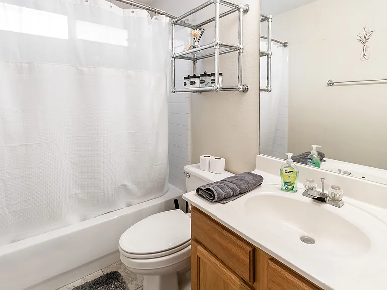 3711 Meadow View Dr — Photo 6