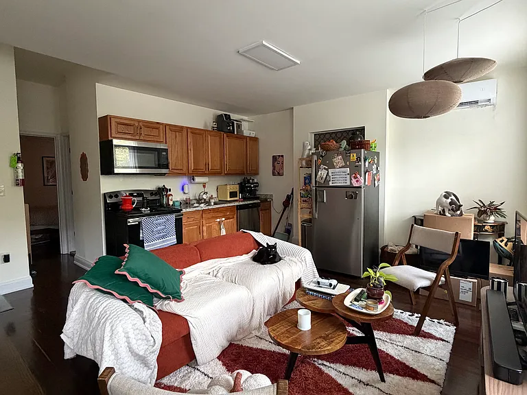 1807 Biltmore St NW #2 — Photo 3
