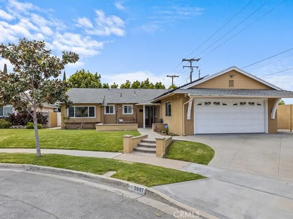 2897 El Rio Cir, Costa Mesa, CA 92626