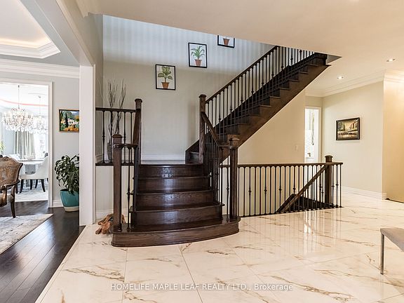 5th image of 44 Herringbone Cres
