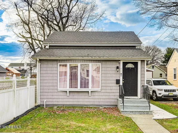 79 Bay Avenue, Middletown, NJ 07748