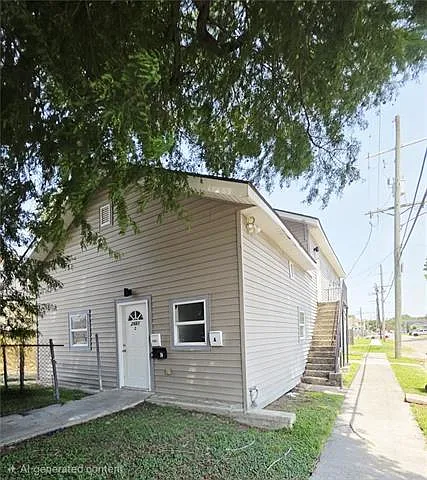 4 bed, 1.0 bath, 1100 sqft, $1,800 — Photo 1