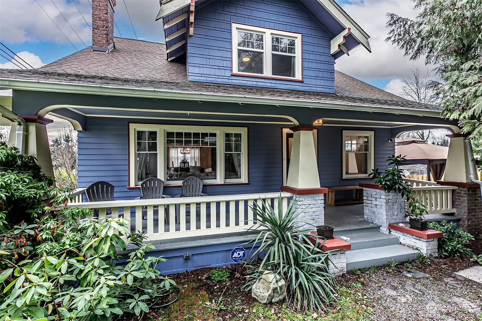 9448 S Park Avenue photo 1