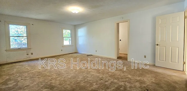 1029 Dulcie Ave — Photo 17