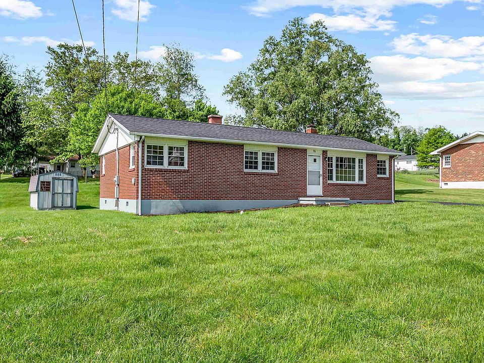 316 Hill St, Hillsville, VA 24343 | Zillow