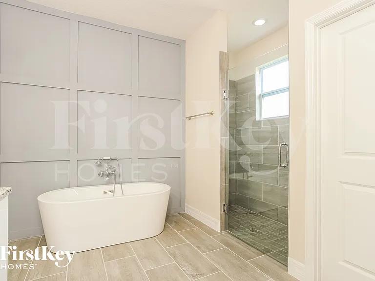 601 Dunlin Ln — Photo 9