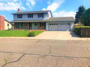 1115 E 11th St, Ogallala, NE 69153