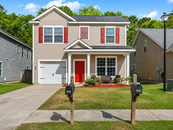1686 Eider Down Dr, Summerville, SC 29483