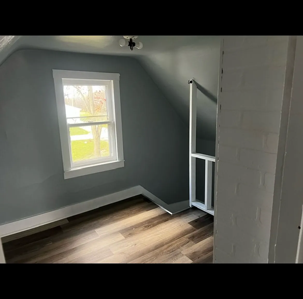 3 bed, 1270 sqft, $1,250 — Photo 1