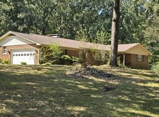 1922 Harts Bridge Rd, Jackson, TN 38301