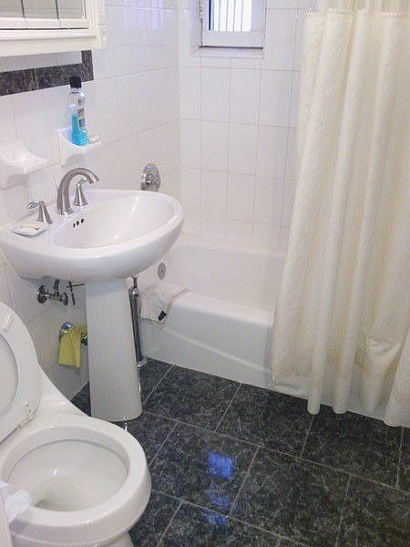 Modern Bathroom!