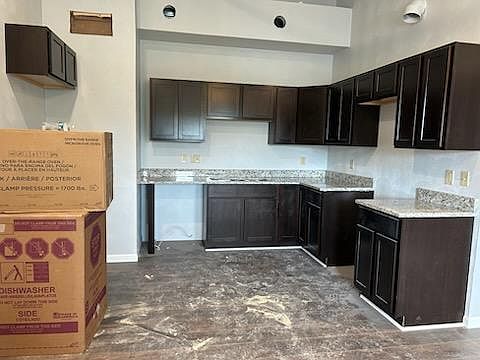 1st image of 885 S Janesville St #106
