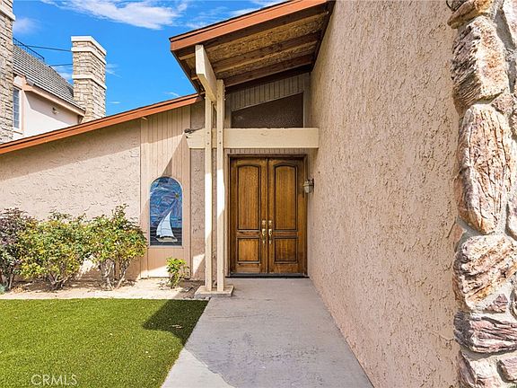 4th image of 18063 Mariner Dr