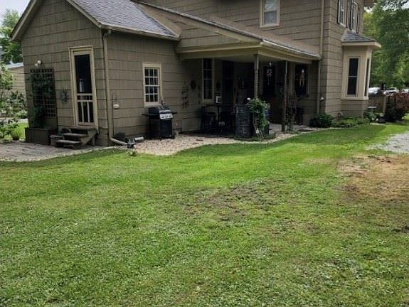 2nd image of 96 Casement Ave