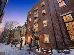 126 Cuthbert St APT 3, Philadelphia, PA 19106