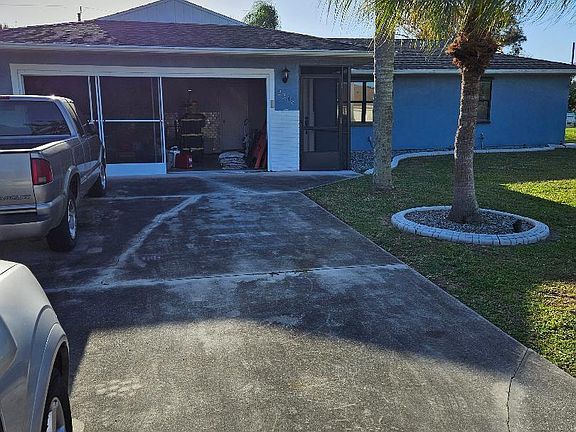 2nd image of 2218 SE Shelter Drive E
