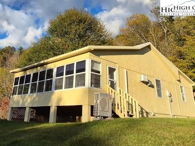 312 Hidden Mountain Lane, Crumpler, NC, 28617