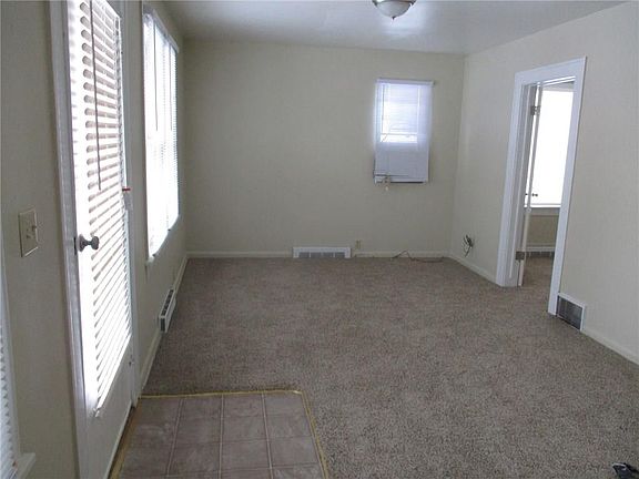 2nd image of 315 N Crawford Ave