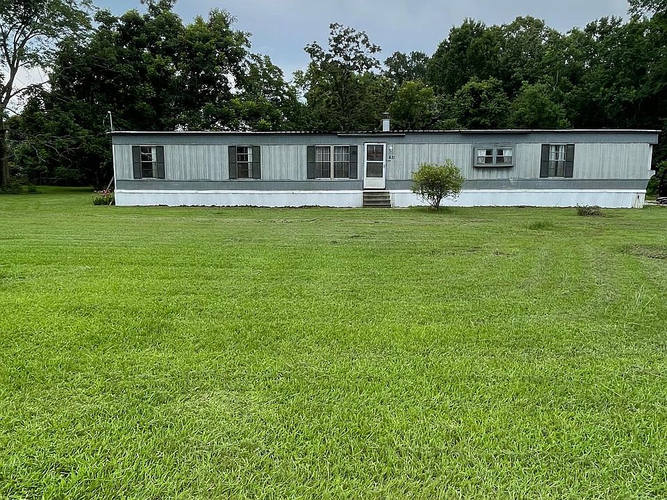 1st image of 831 W Toby St