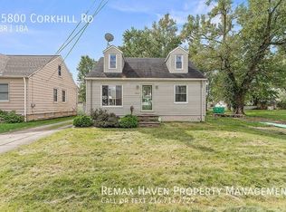 15800 Corkhill Rd, Maple Heights, OH 44137