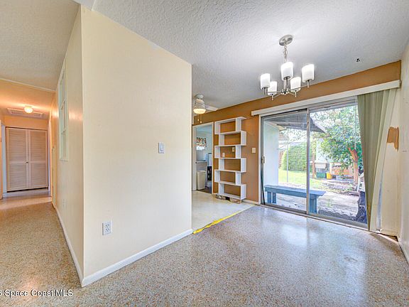 5th image of 2243 Fatzler Rd