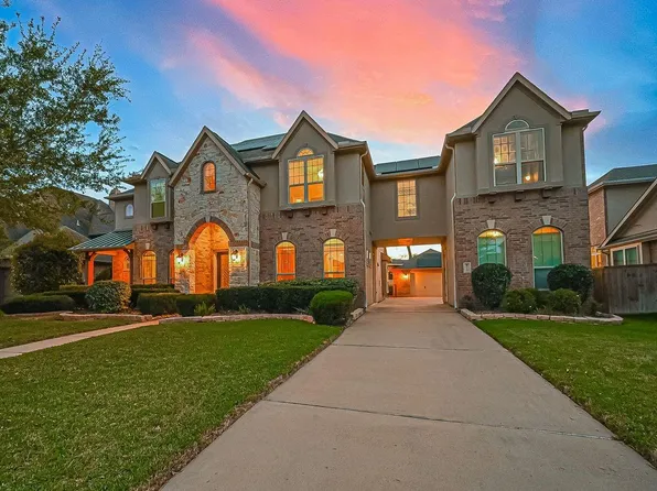 8710 Rampart Point Dr, Richmond, TX 77406