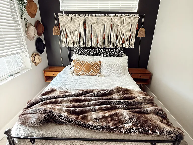 second bedroom