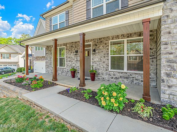 4th image of 3020 Spencer Ridge Ln