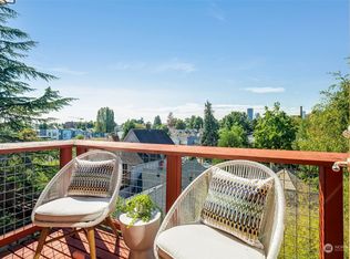 421 23rd Ave #B, Seattle, WA 98122