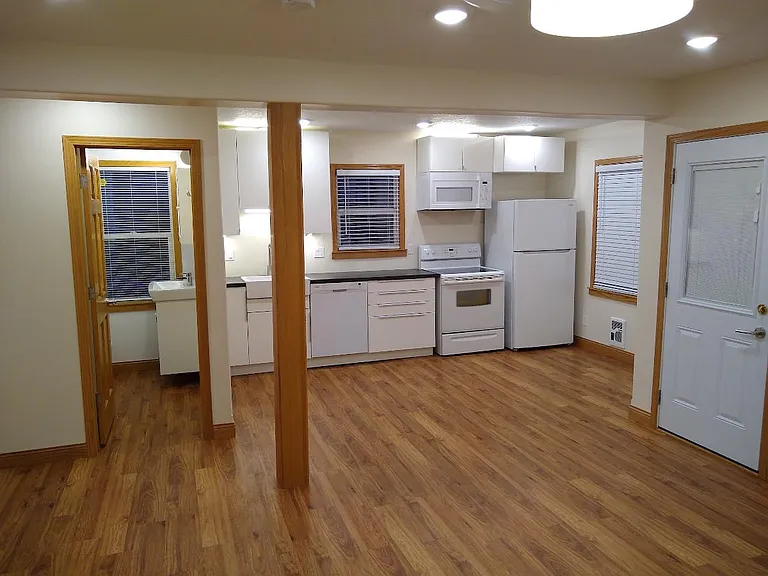 2921 Lincoln Way #2 — Photo 11
