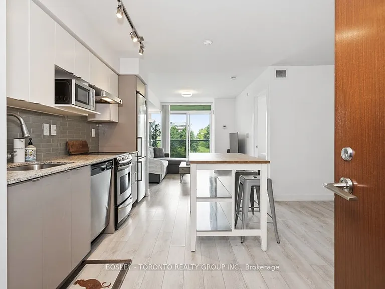 160 Flemington Rd #408 — Photo 5