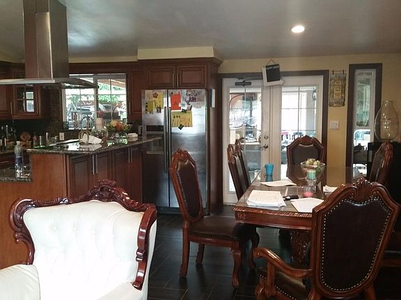 4th image of 1657 Florida Ave