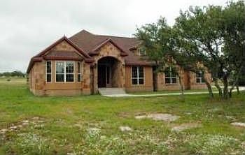 1st image of 600 Woodland Dr