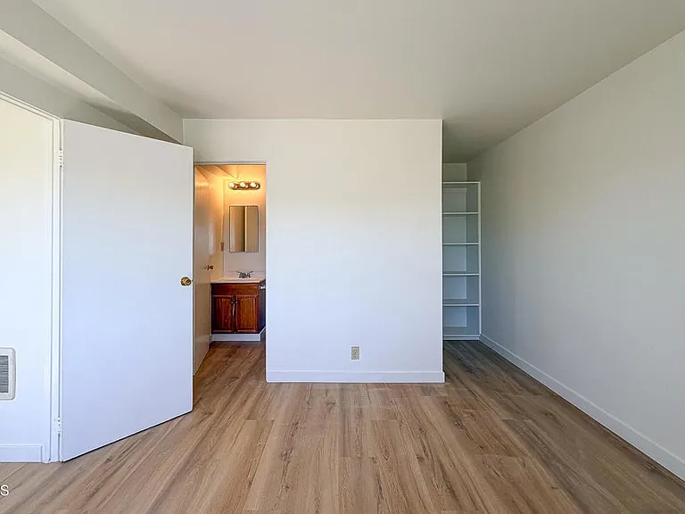 3901 Saviers Rd #12 — Photo 7