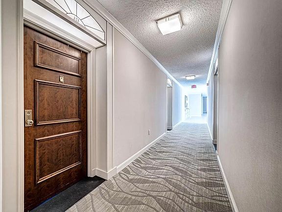 5th image of 801 S Pitt St APT 321