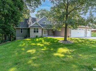 2308 Timber Lane Dr, Port Byron, IL 61275