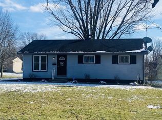 1737 Halbert Dr, Youngstown, OH