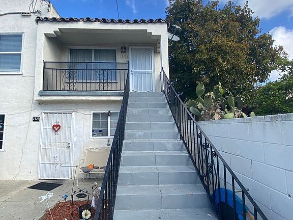 2nd image of 242 W 13th St #10927287