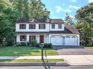 1813 Wilderness Rd, Lancaster, PA 17603