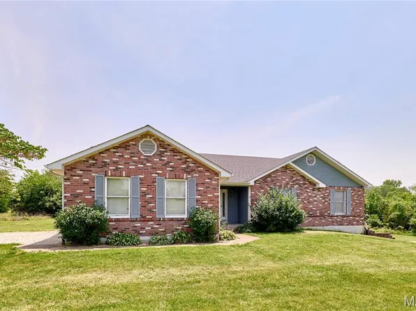2656 Freymuth Rd, O Fallon, MO 63366