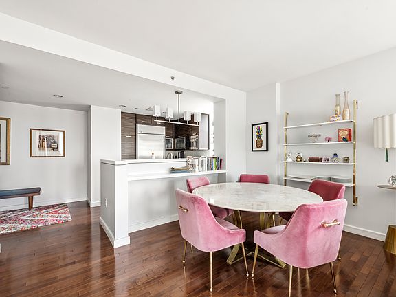 5th image of 225 E 34th St APT 15B