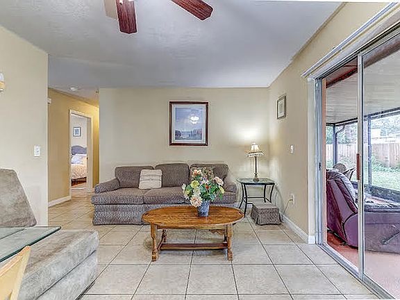 4th image of 2643 Clear Cove Ln