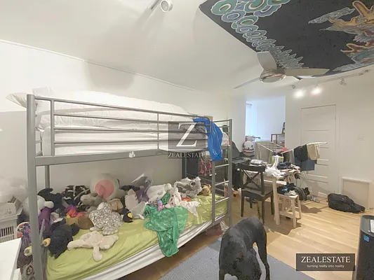 Rented by ZealEstate Group Inc | media 12